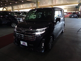 トヨタ ルーミー カスタムG　ナビレディパッケージ 4WD