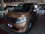ニッサン セレナ 20X Vセレクションセーフティ 4WD